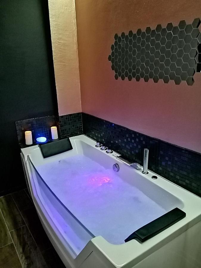 Appartements Spa - 3Lux Troyes Zewnętrze zdjęcie